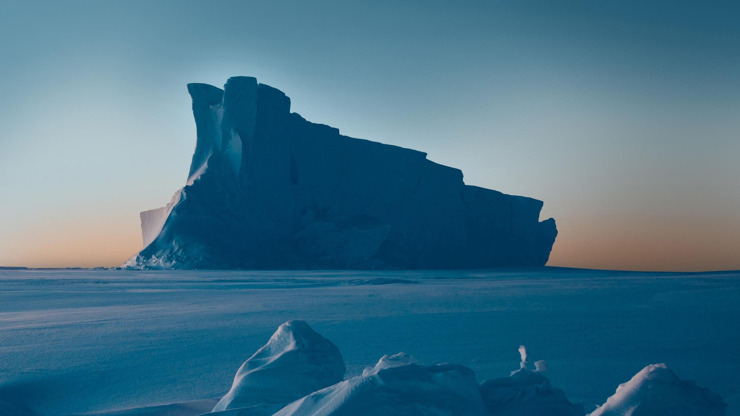 2400x1350 Wallpaper 4k Iceberg Google Pixel Stock HD Wallpaper