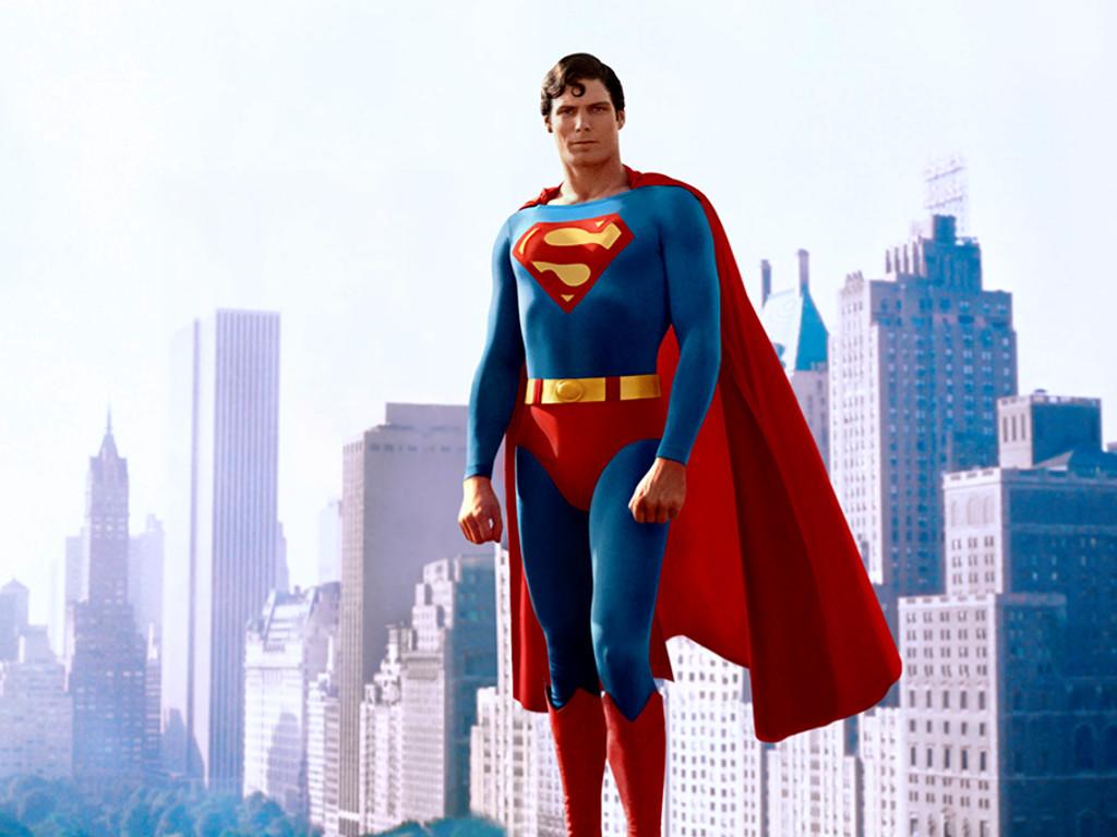 1024x768 Christopher Reeve's Transition from Clark Kent to Superman Just Went Viral