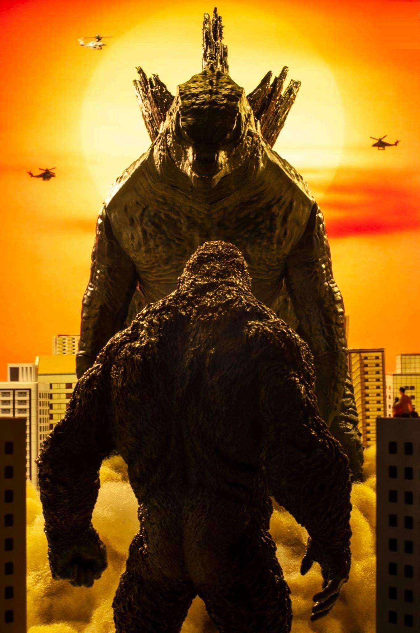 1360x2048 King Kong Versus Godzilla Wallpaper