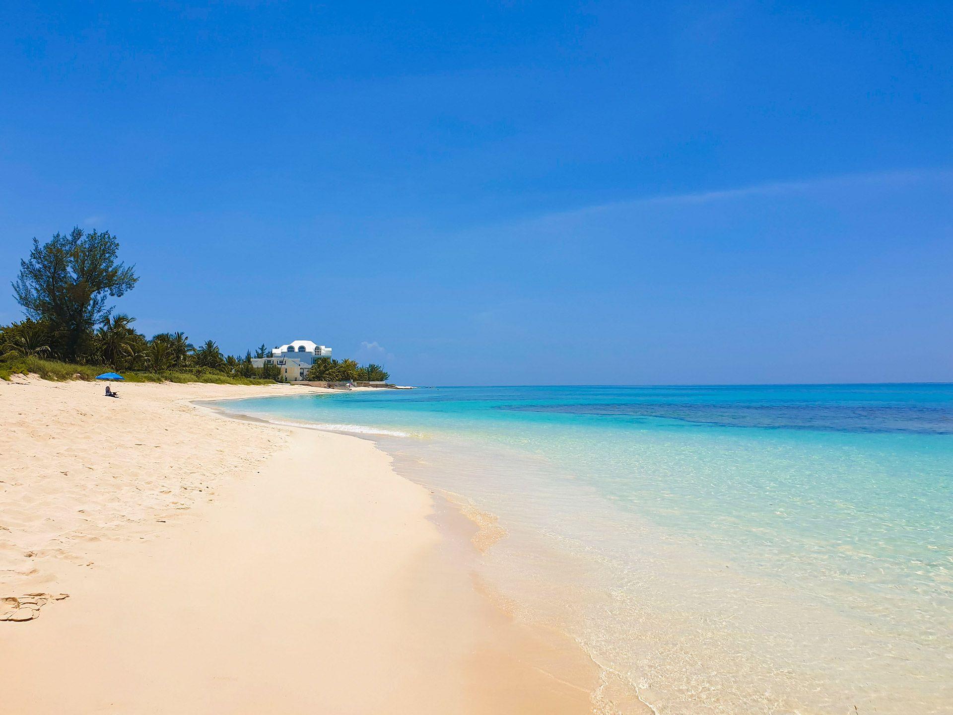 1920x1440 The 12 Best Beaches in Nassau, The Bahamas (Incl. Photo)