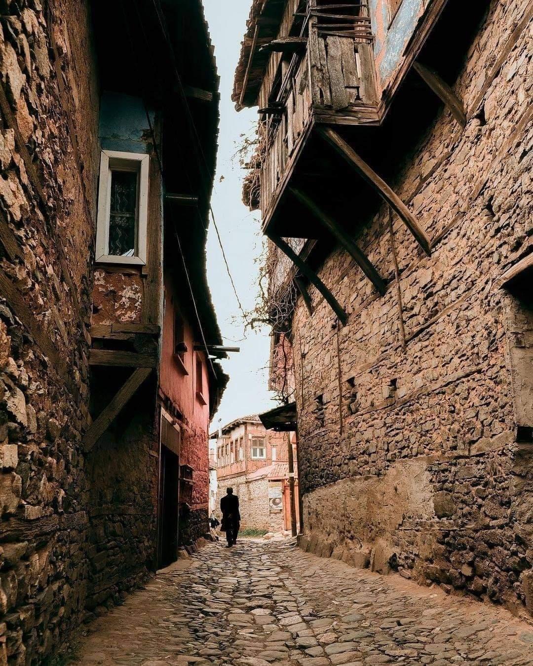 1080x1349 Houses Wallpaper and HD Background free download on PicGaGa