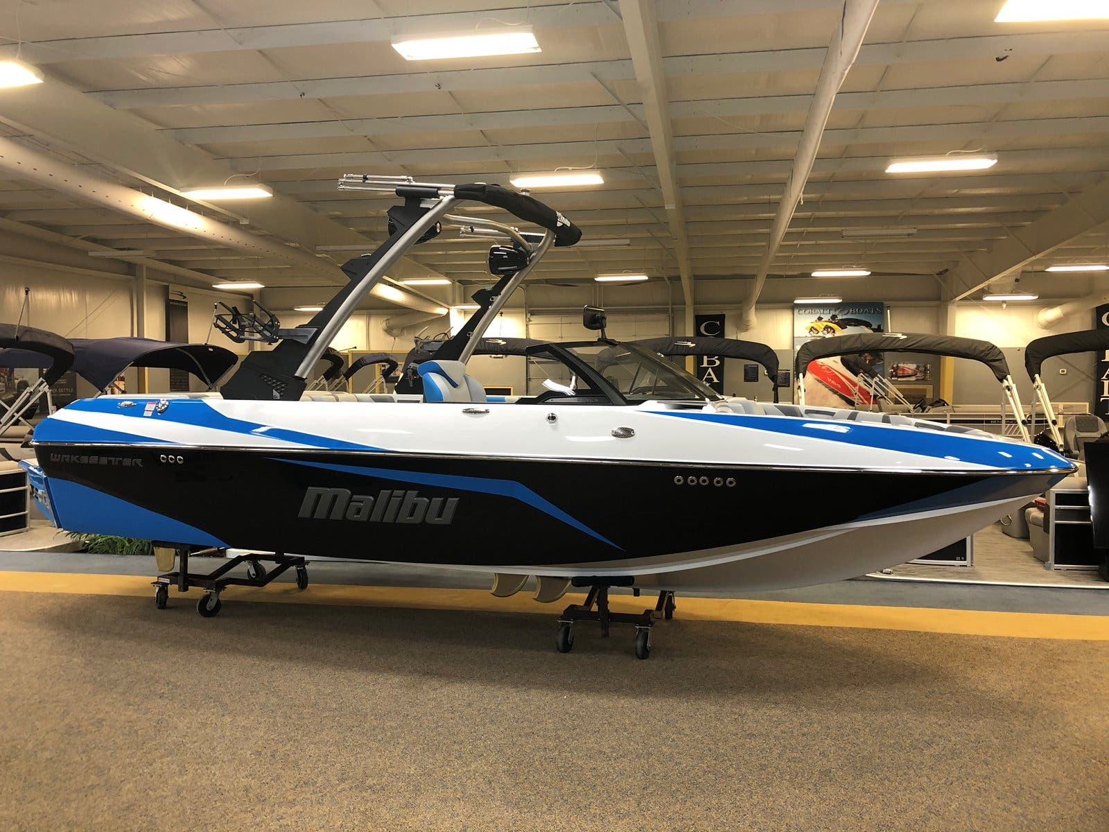 1600x1200 Malibu WAKESETTER 21 VLX in South Carolina. Captain's Choice Marine. Lake Murray in Leesville, SC