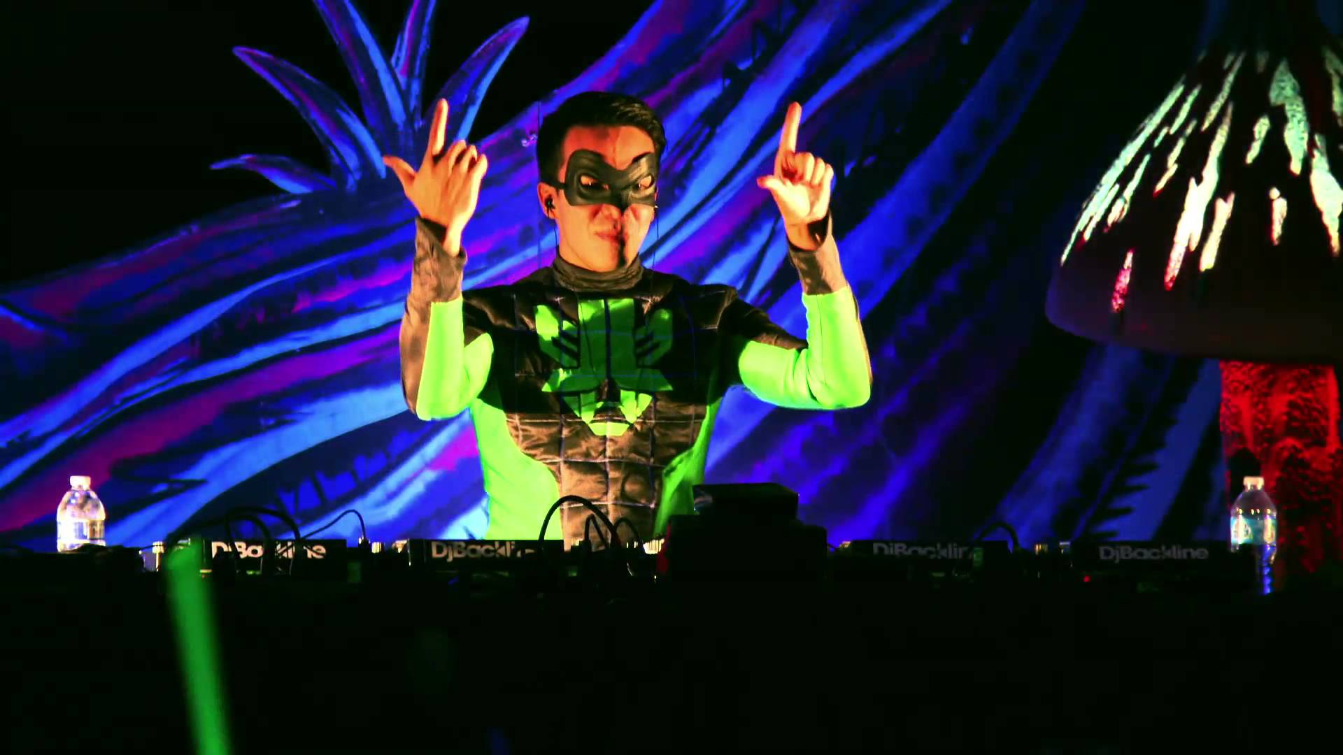1920x1080 TomorrowWorld 2013