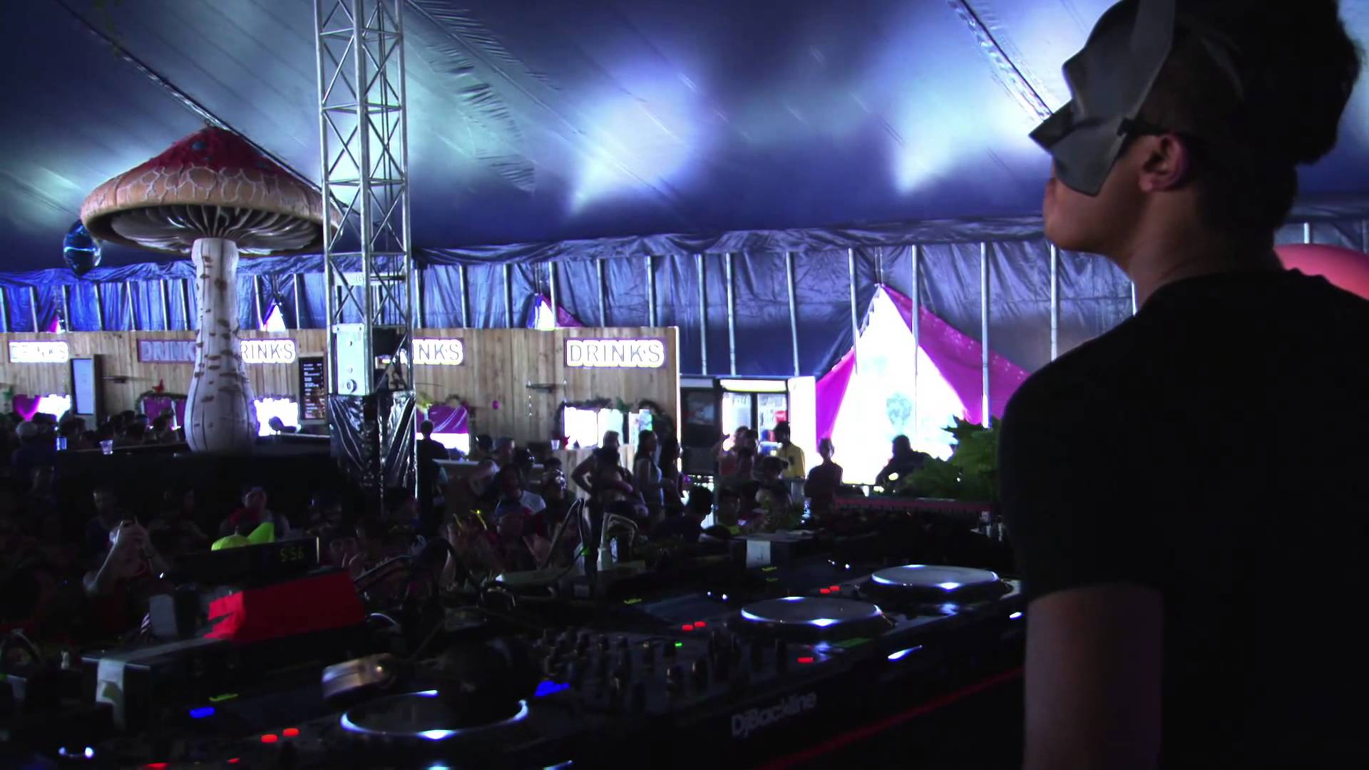 1920x1080 TomorrowWorld 2013