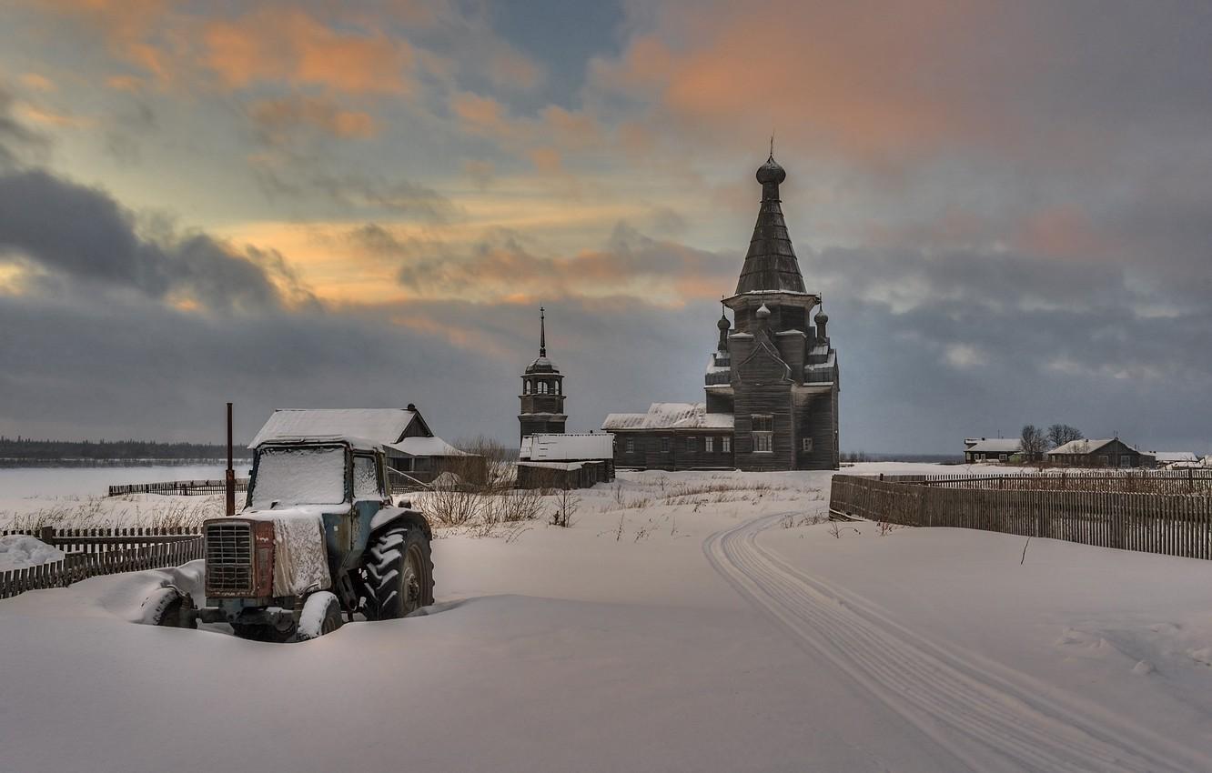 1332x850 Wallpaper winter, the evening, village, Church, tractor, Arkhangelsk oblast, Piala image for desktop, section пейзажи