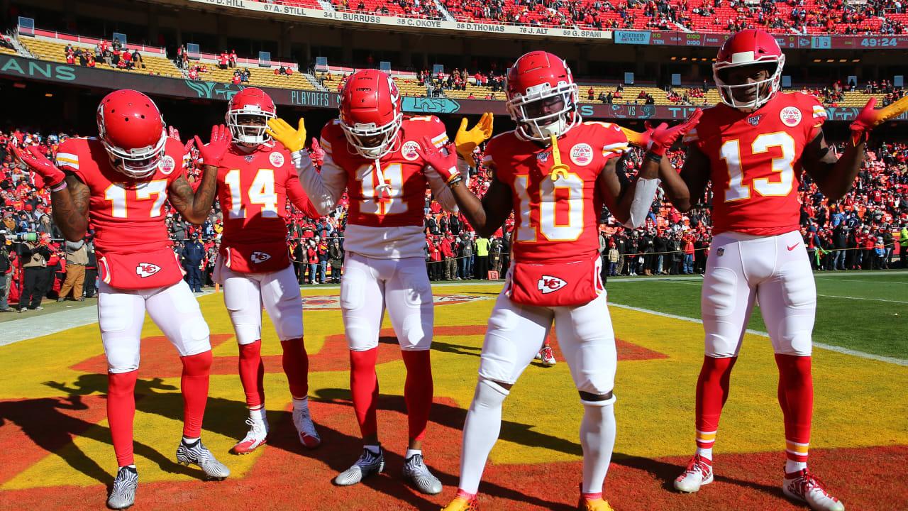 1280x720 Photo Gallery: Meet the Chiefs Roster