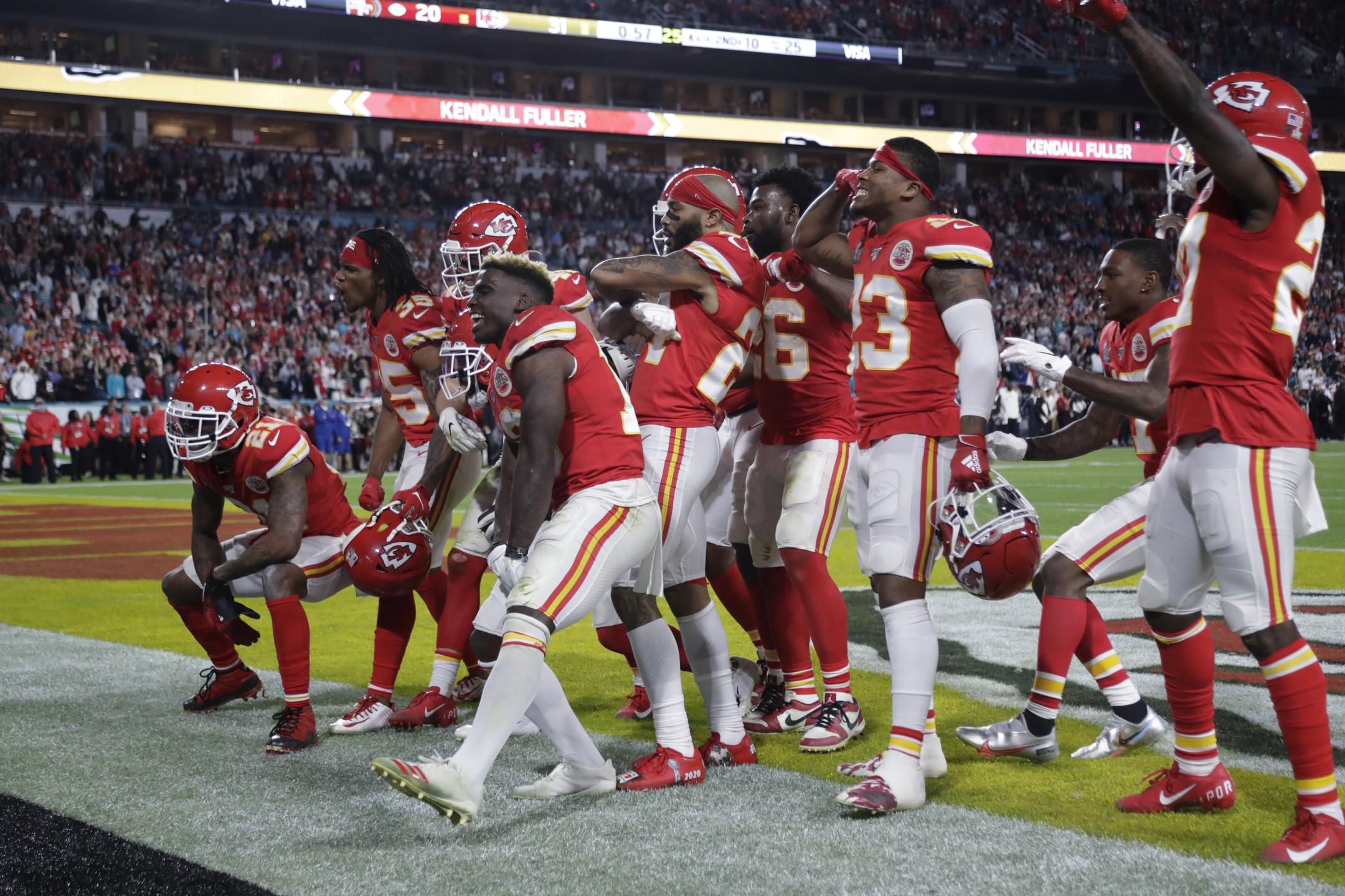 2160x1440 IMAGES: Chiefs celebrate Super Bowl Championship