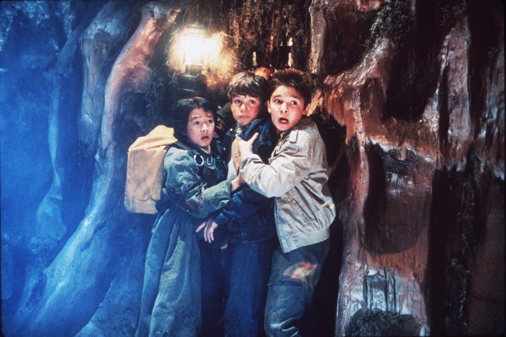 Goonies wallpapers top free goonies backgrounds wallpaperaccess