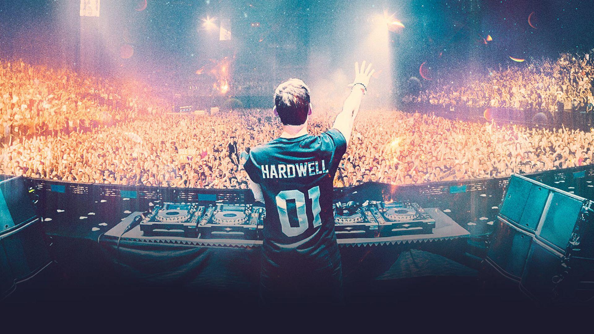 1920x1080 Hardwell Tomorrowland 2013 Wallpaper
