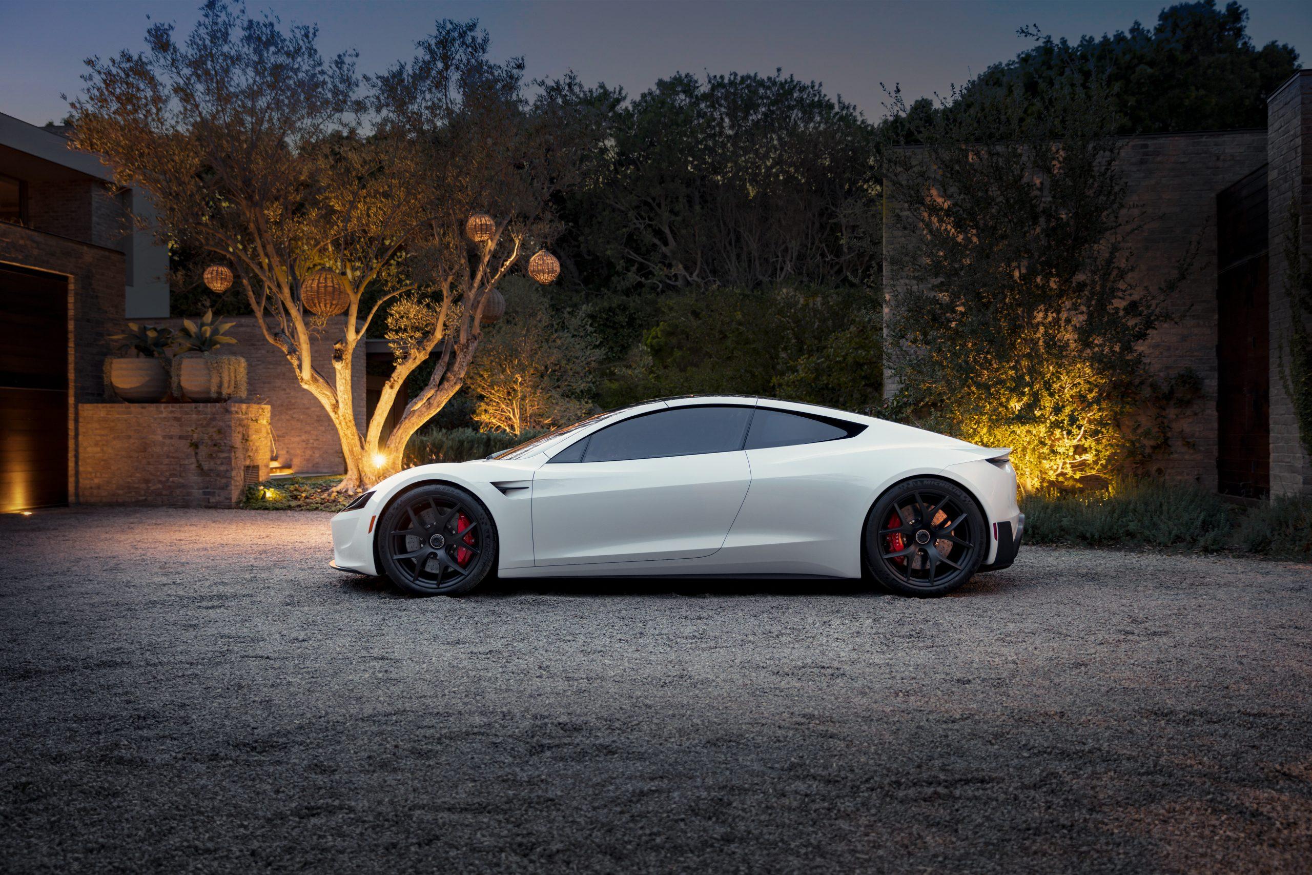 2560x1707 Tesla Roadster on display at the Petersen Museum starting next week Tesla Canada