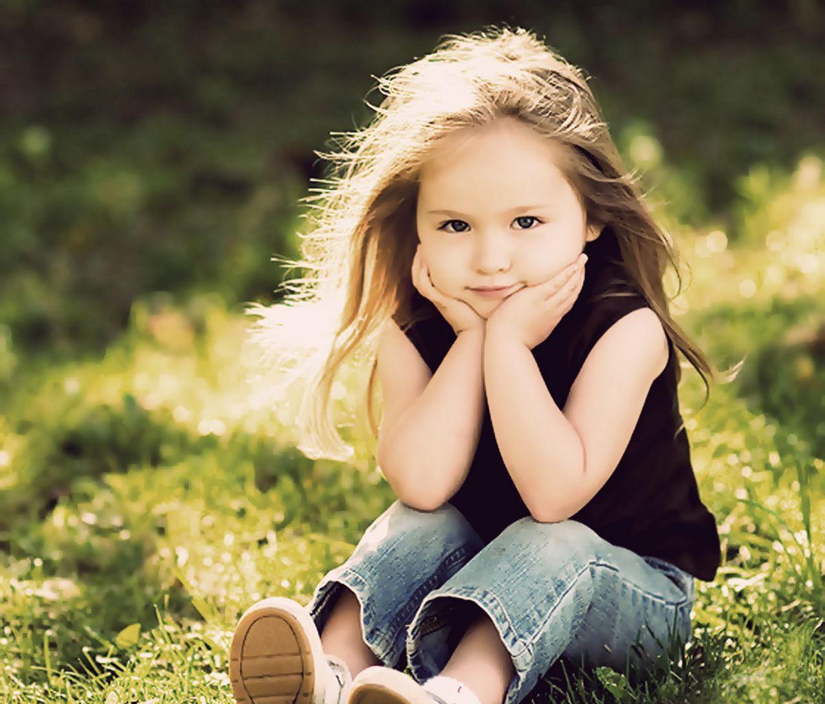 Cute Little Girl Wallpapers - Top Free Cute Little Girl Backgrounds -  WallpaperAccess
