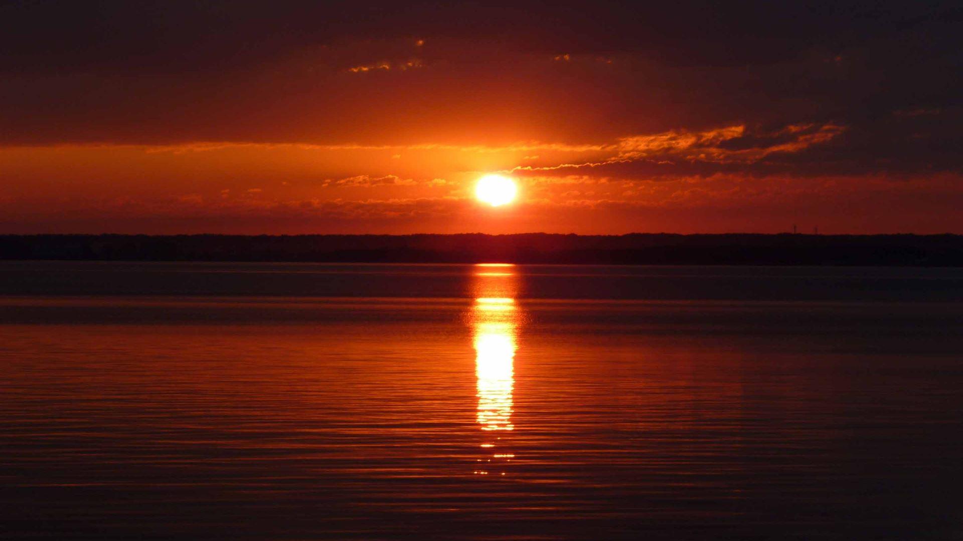 1920x1080 Red Sunset MacBook Air Wallpaper Download