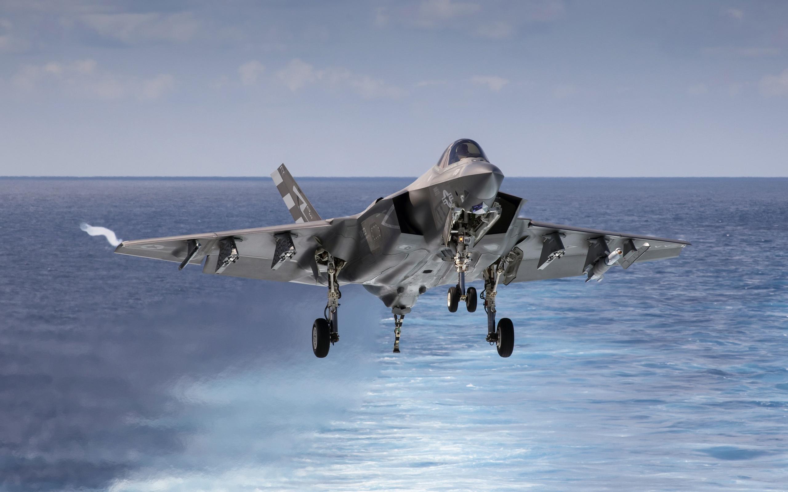 2560x1600 Wallpaper 4k Lockheed Martin F 35 Lightning II Fighter Wallpaper