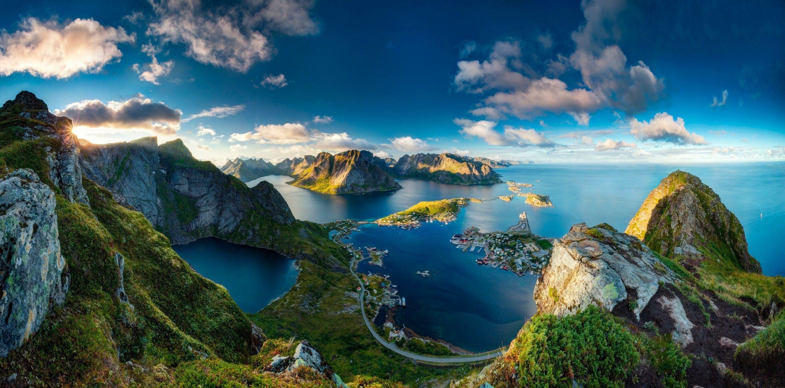 2500x1237 Norway Spring Wallpaper