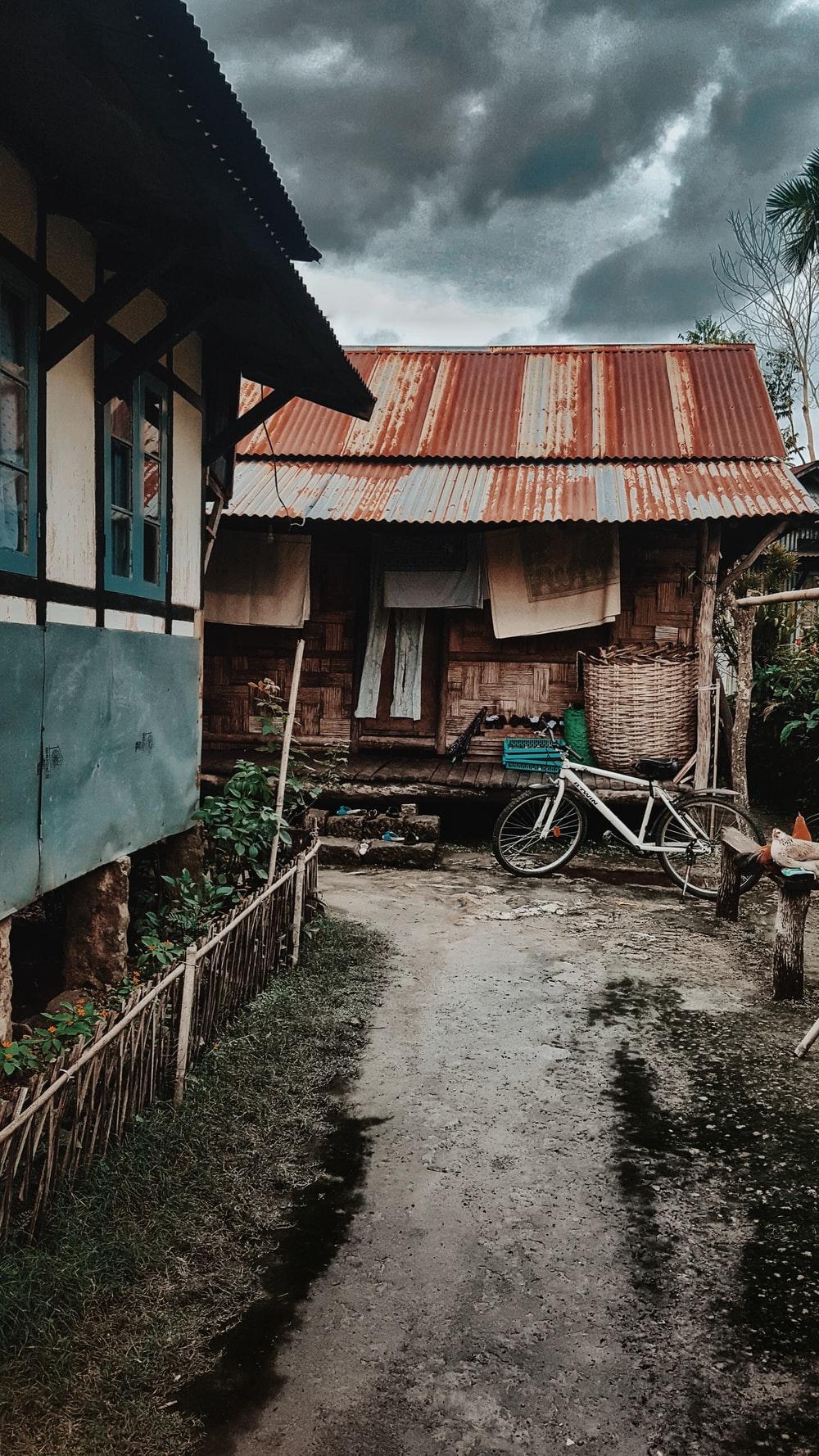 1000x1778 Kerala House Picture. Download Free Image