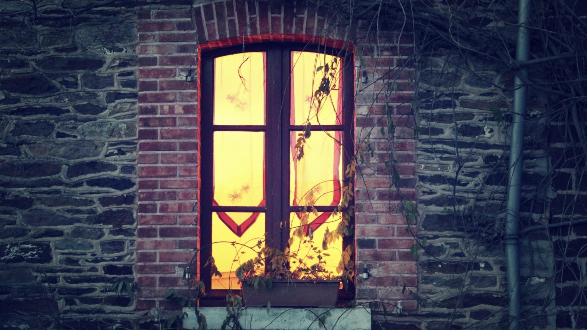 1920x1080 Old Windows