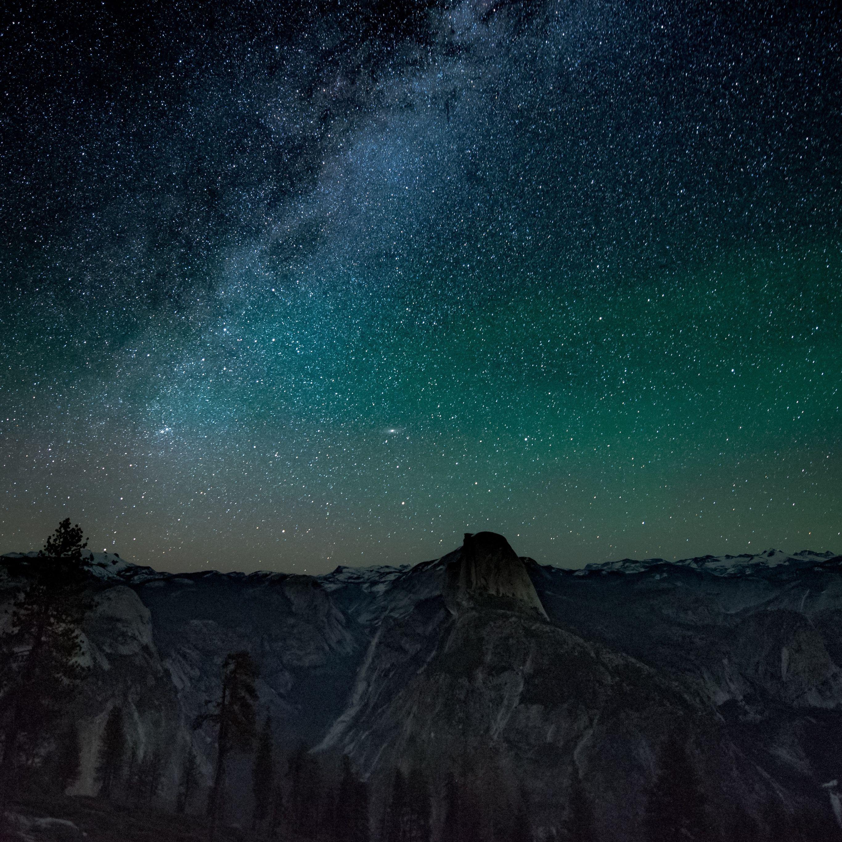 2732x2732 Wallpaper Weekends: Night Sky Over Yosemite for Mac, iPad, iPhone