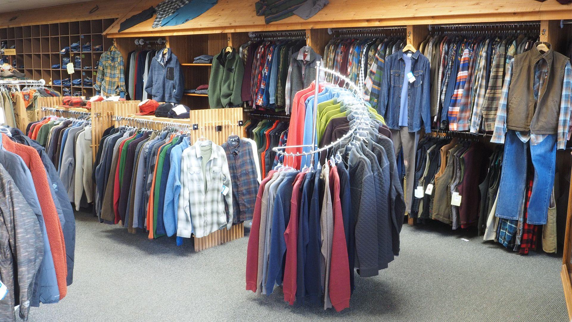 1920x1080 Clothing Store Wallpaper