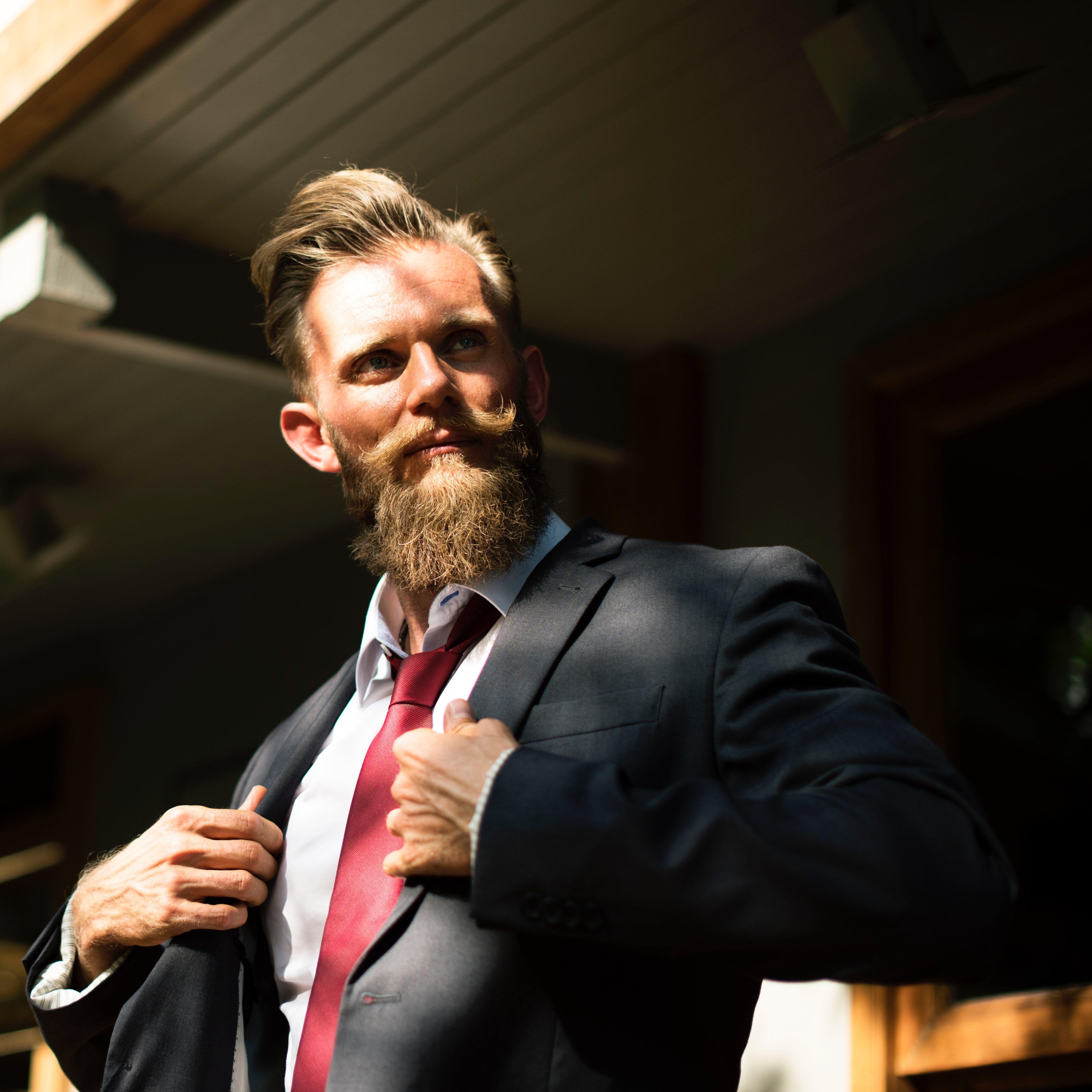 4308x4308 Beautiful Beard Photo