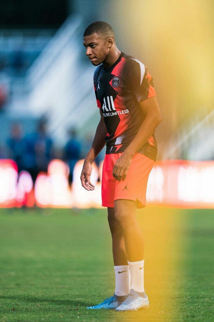 736x1104 Free download Cool HD Football Wallpaper For Your Phone 2021 [736x1104] for your Desktop, Mobile & Tablet. Explore Cool Football HD Wallpaper. Cool Football Wallpaper, Cool Football Background, Cool Football Wallpaper
