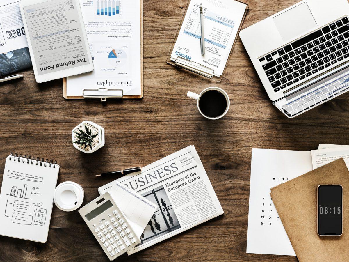 1200x900 Top Differences Between Social and Digital Marketing Media Strategies Summit Blog