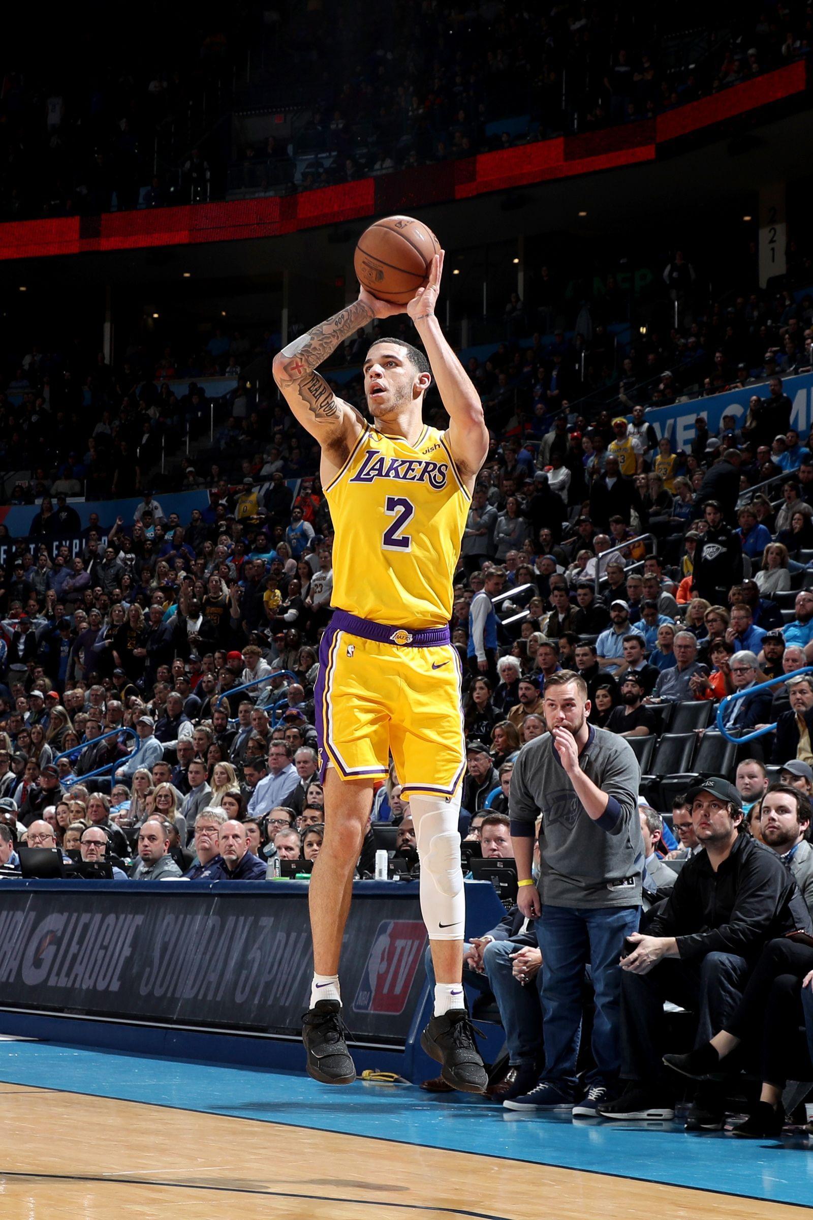 1600x2400 Lonzo Ball Wallpaper
