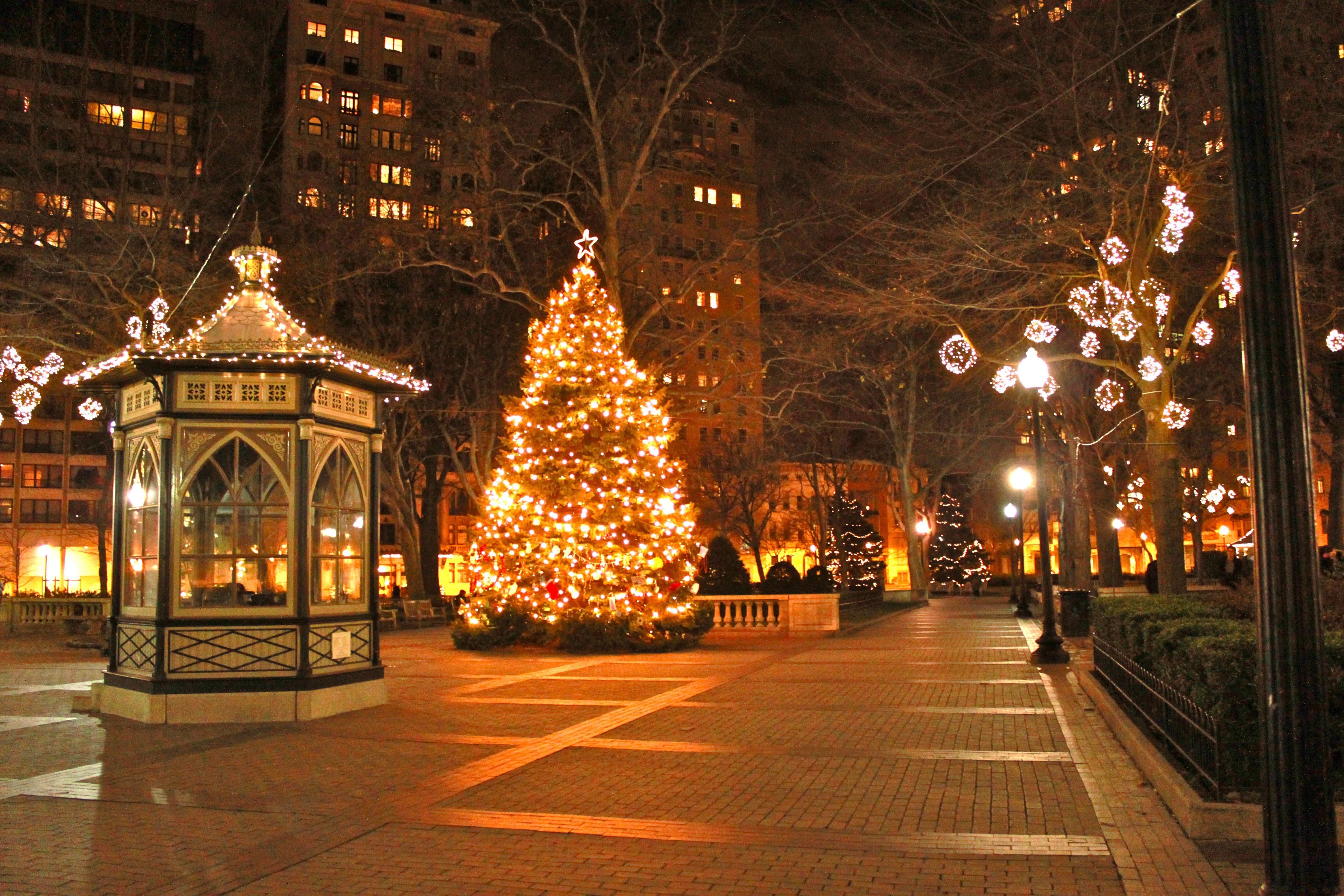 4752x3168 christmas, Photography, Background, City, Lights, Street, Beauty Wallpaper HD / Desktop and Mobile Background