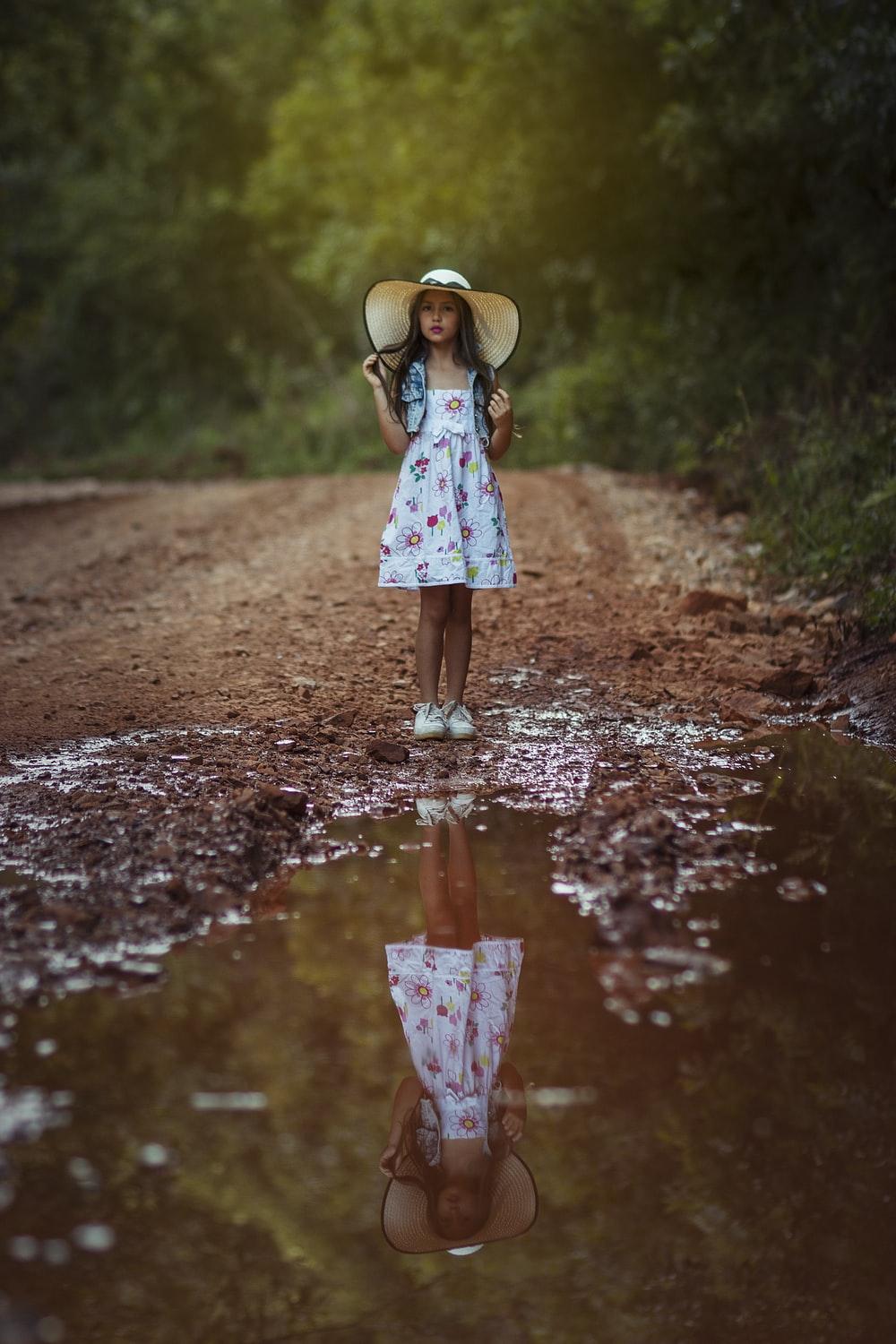 1000x1500 Little Girl Picture. Download Free Image