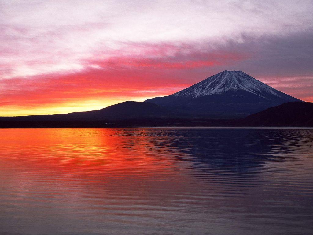 1024x768 of Fuji 4K wallpaper for your desktop or mobile screen
