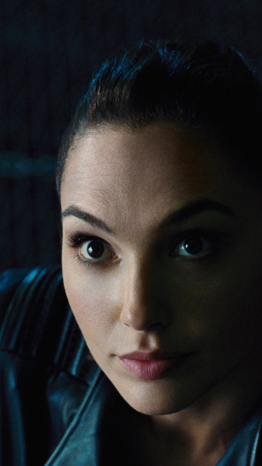 Gal Gadot iPhone Wallpapers - Top Free Gal Gadot iPhone Backgrounds ...