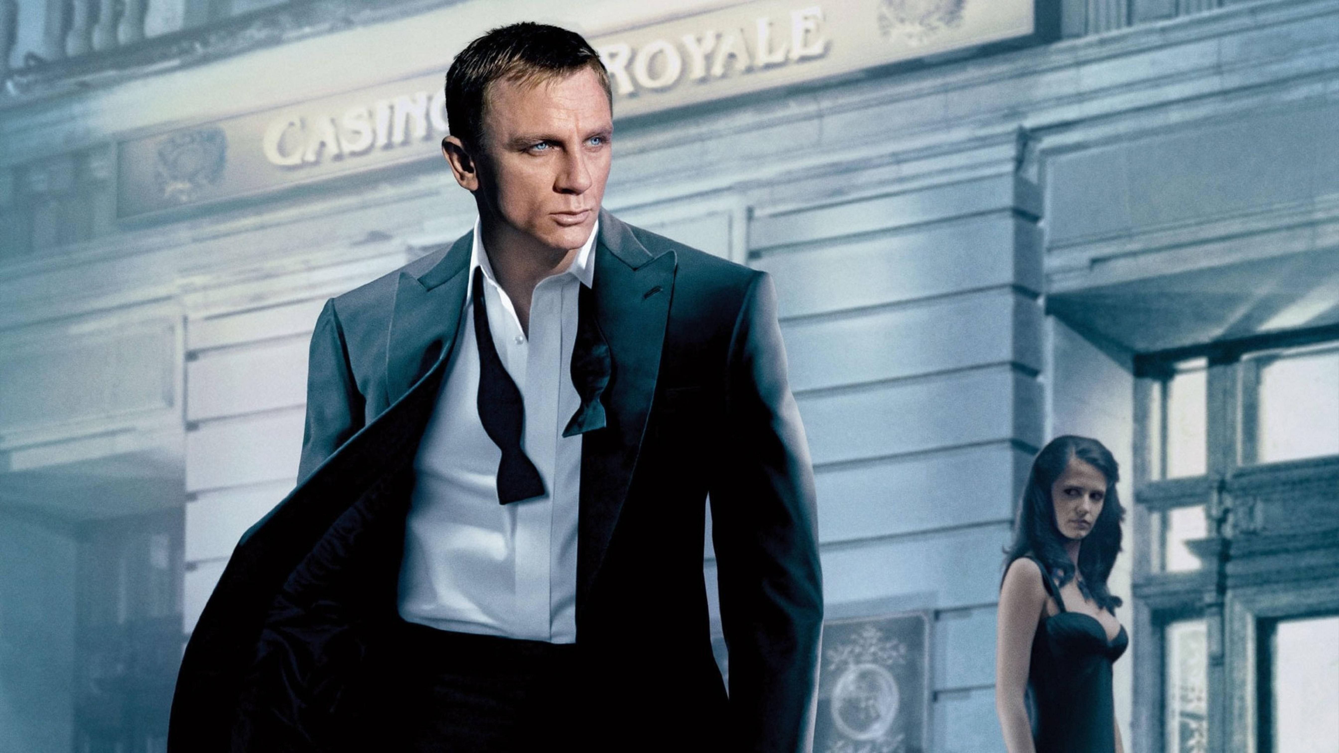 5376x3024 Daniel Craig as James Bond wallpaper 8K Wallpaper, HD Celebrities 4K Wallpaper, Image, Photo and Background