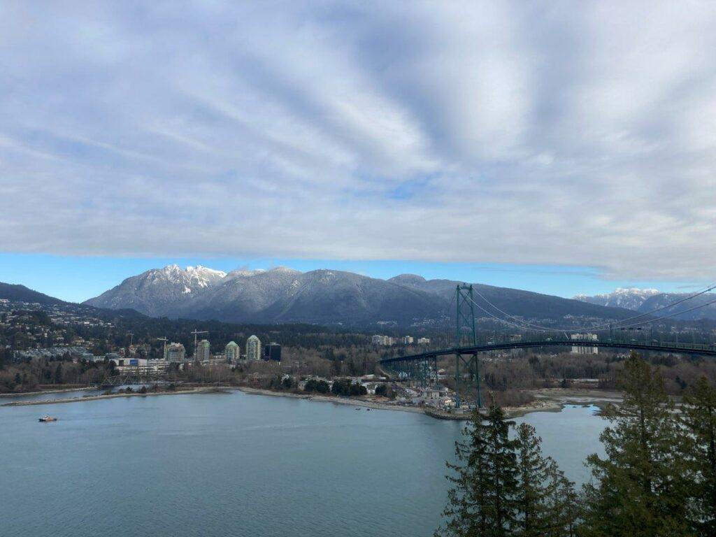 1024x768 Easy Hikes in North Vancouver