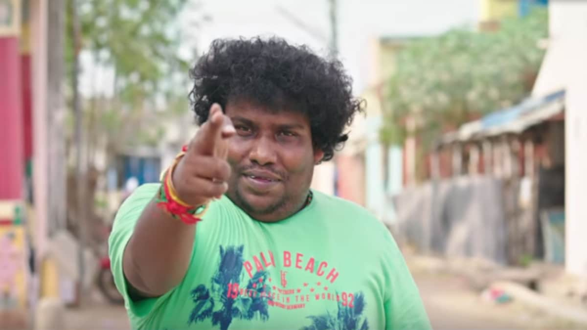 Yogi Babu Wallpapers Top Free Yogi Babu Backgrounds Wallpaperaccess