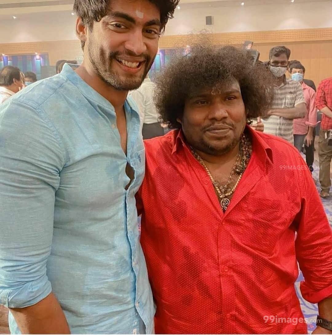 1080x1089 Yogi Babu HD Wallpaper (Desktop Background / Android / iPhone) (1080p, 4k) (1080x1089) (2021)