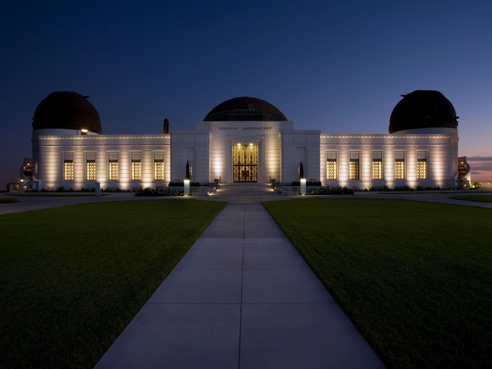1600x1200 The Griffith Observatory: The Story of an LA Icon. Discover Los Angeles