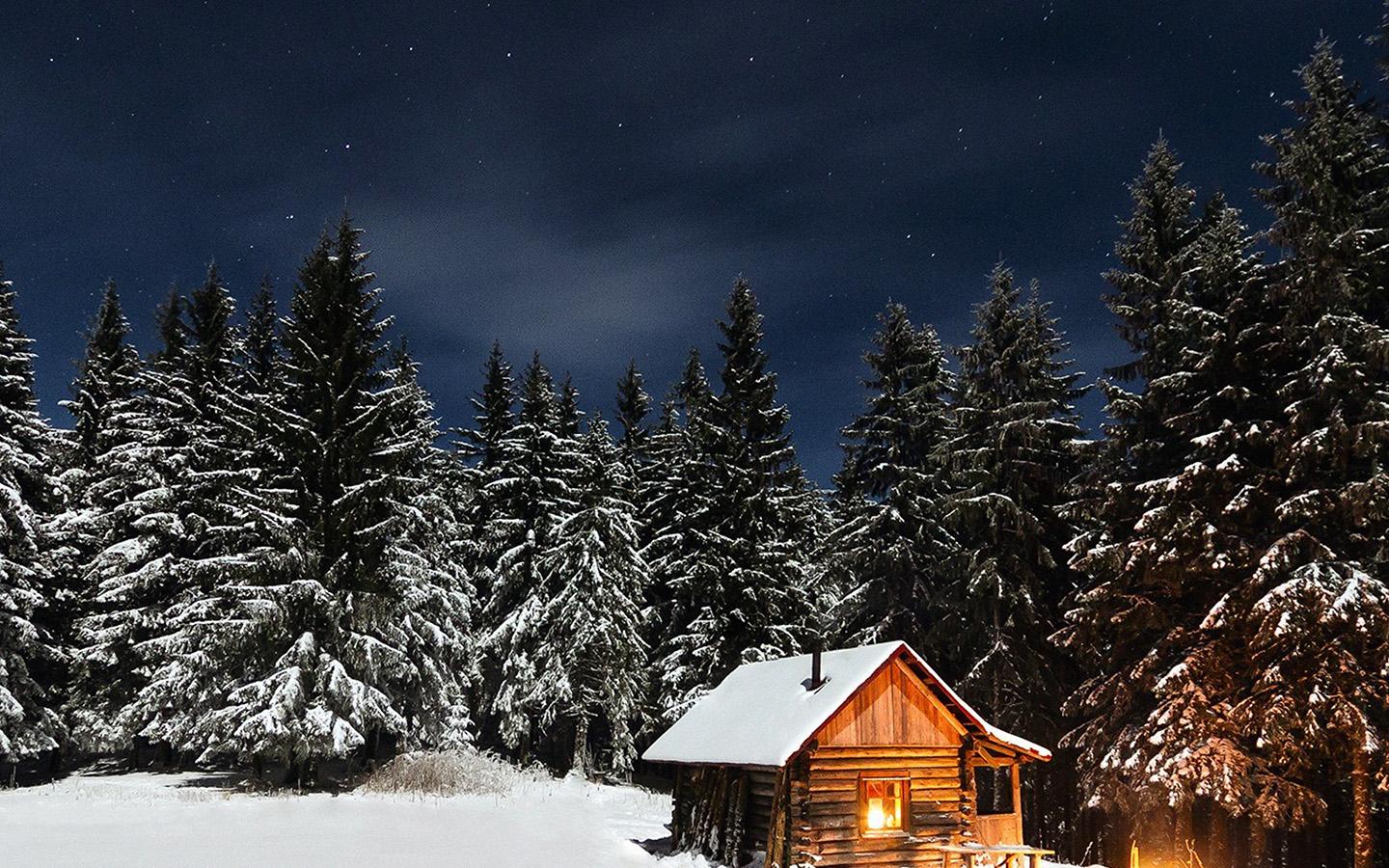1440x900 Winter House Night Sky Christmas Wallpaper
