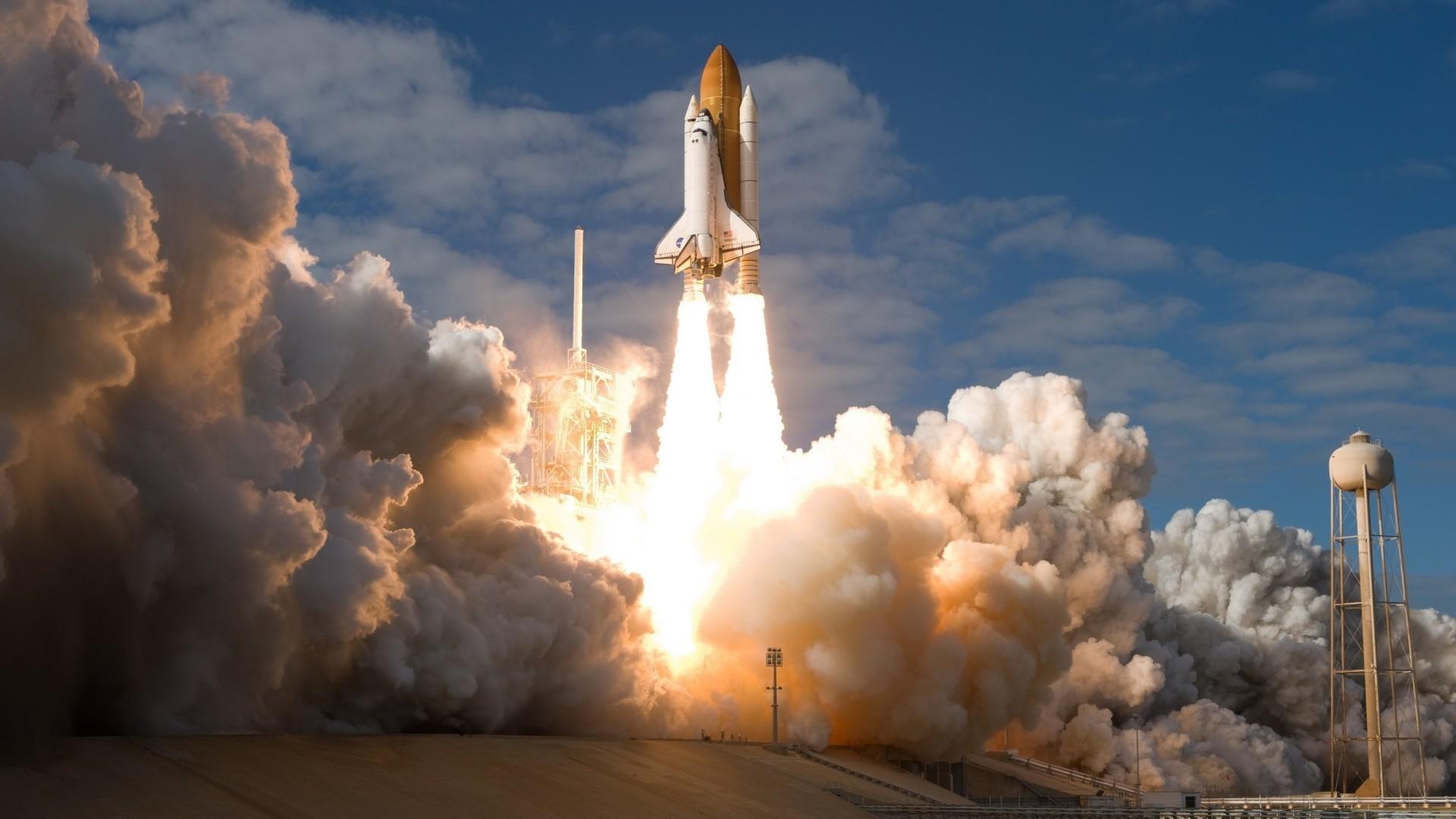1920x1080 Saturn V Wallpaper