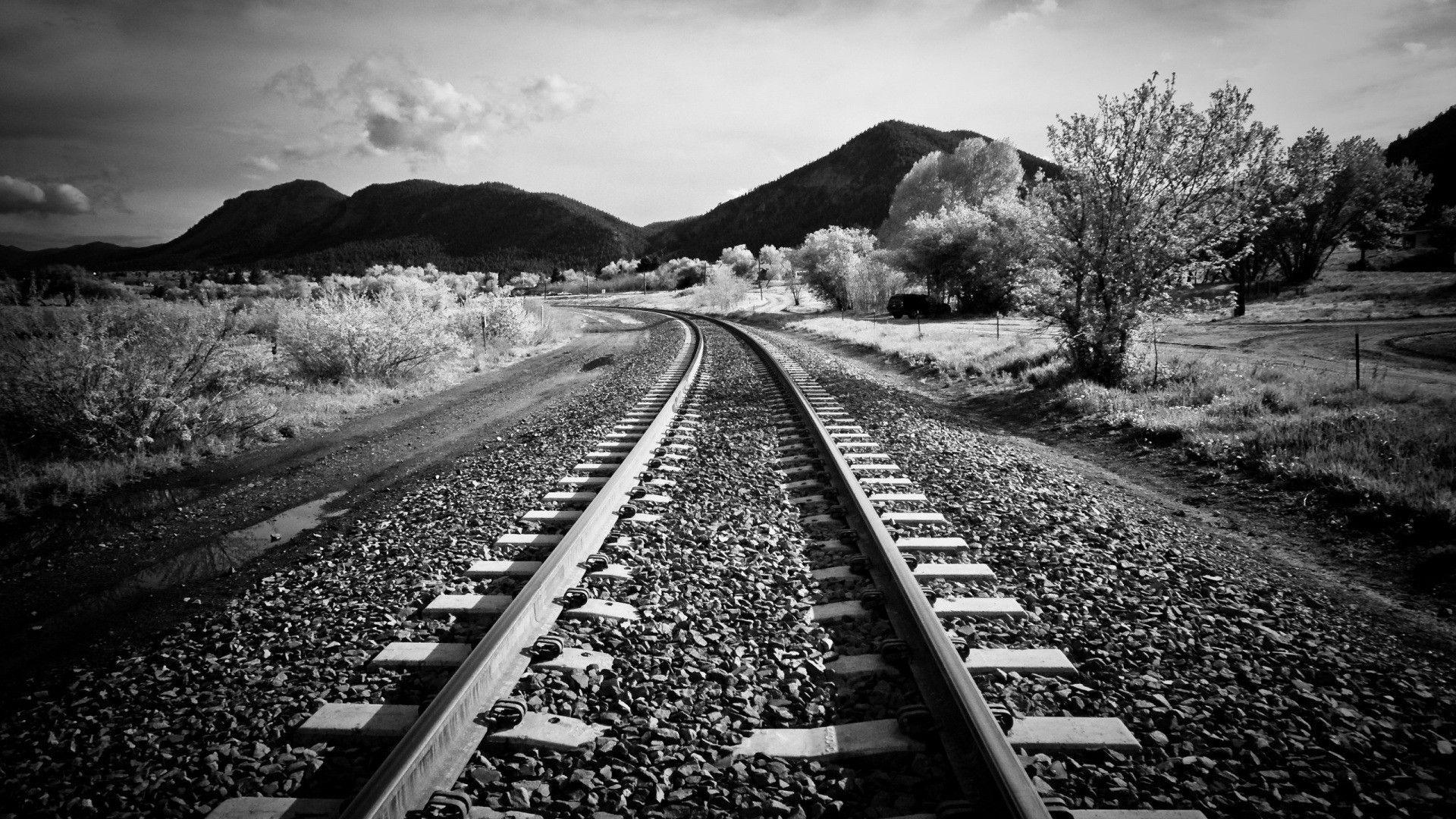 1920x1080 High Resolution Black And White Wallpaper