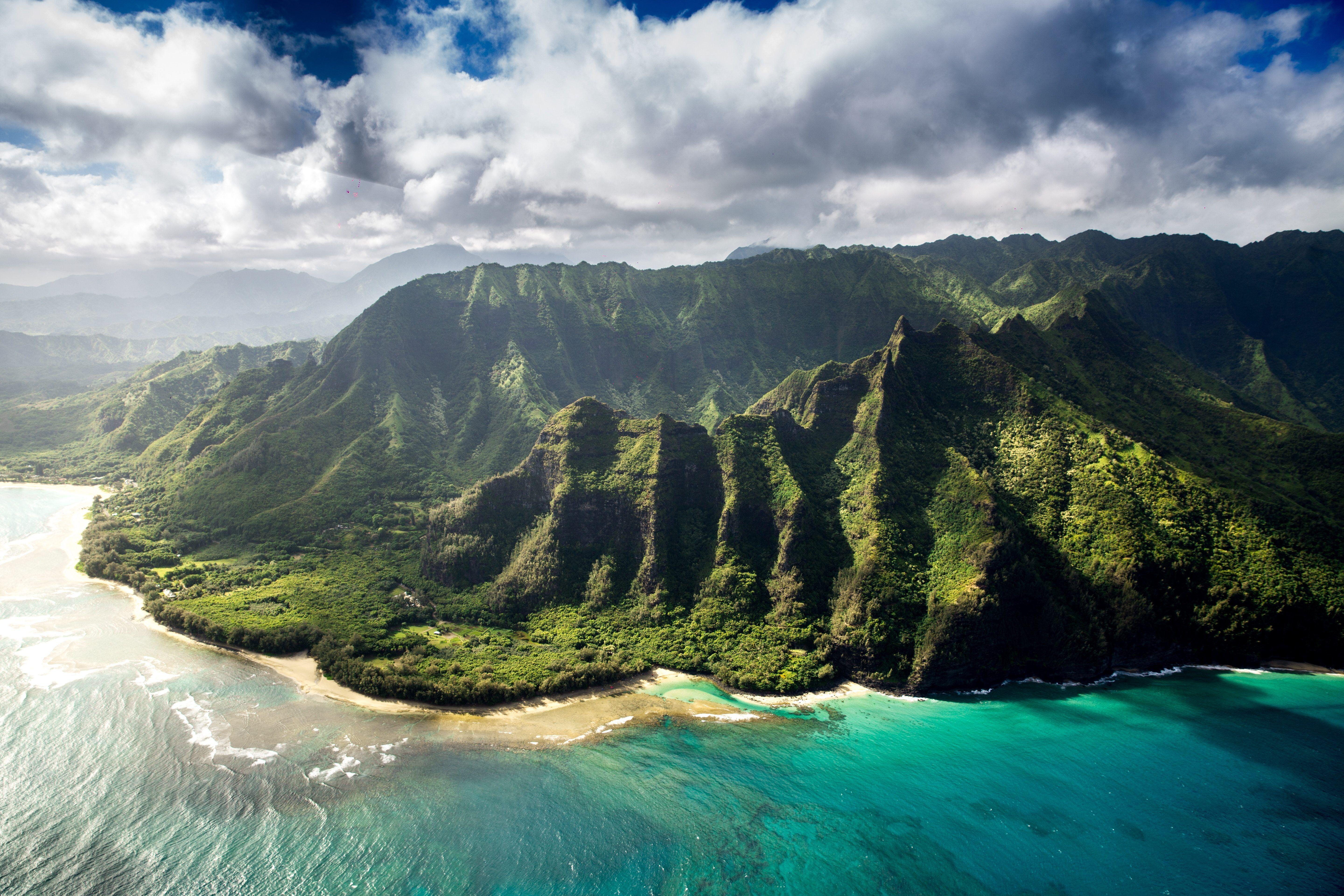 5760x3840 Kauai iPhone Wallpaper