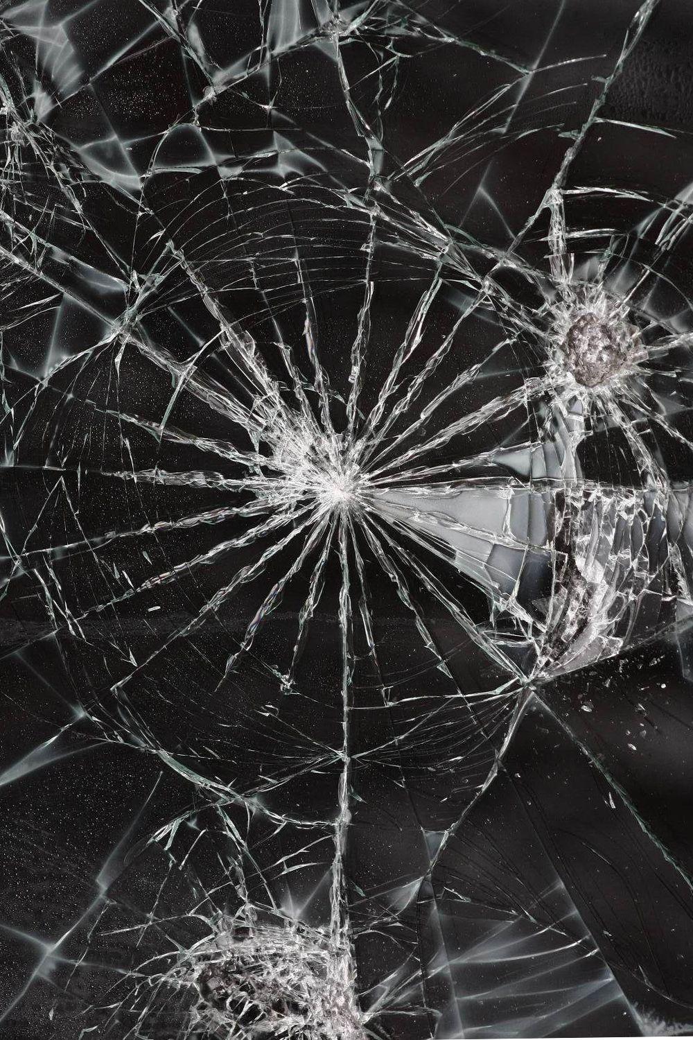 1000x1500 Broken Screen Wallpaper ideas. broken screen wallpaper, broken screen, screen wallpaper