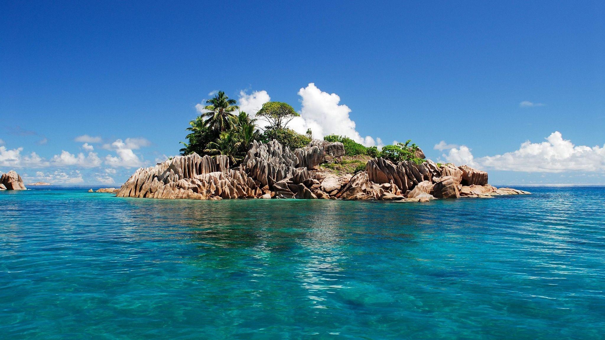 2048x1152 Download wallpaper 2048x1152 seychelles, tropical, island ultrawide