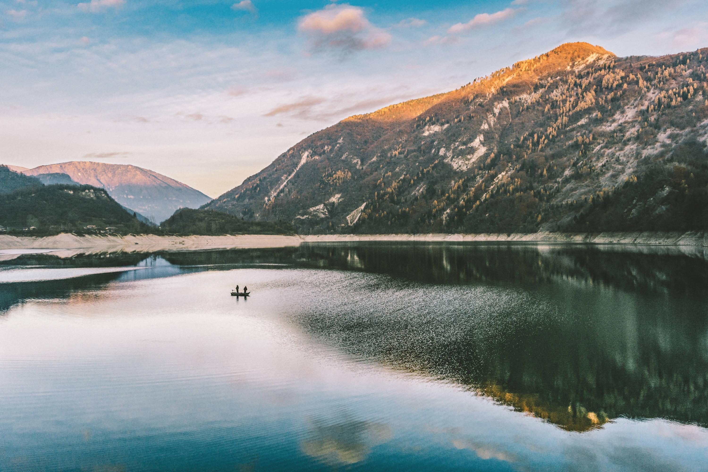 Mountain Lake Boat Wallpapers Top Free Mountain Lake Boat Backgrounds