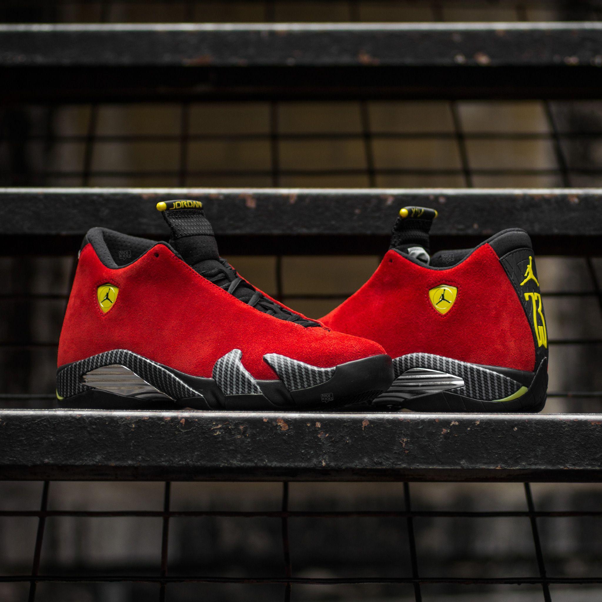 2048x2048 Air Jordan Wallpaper