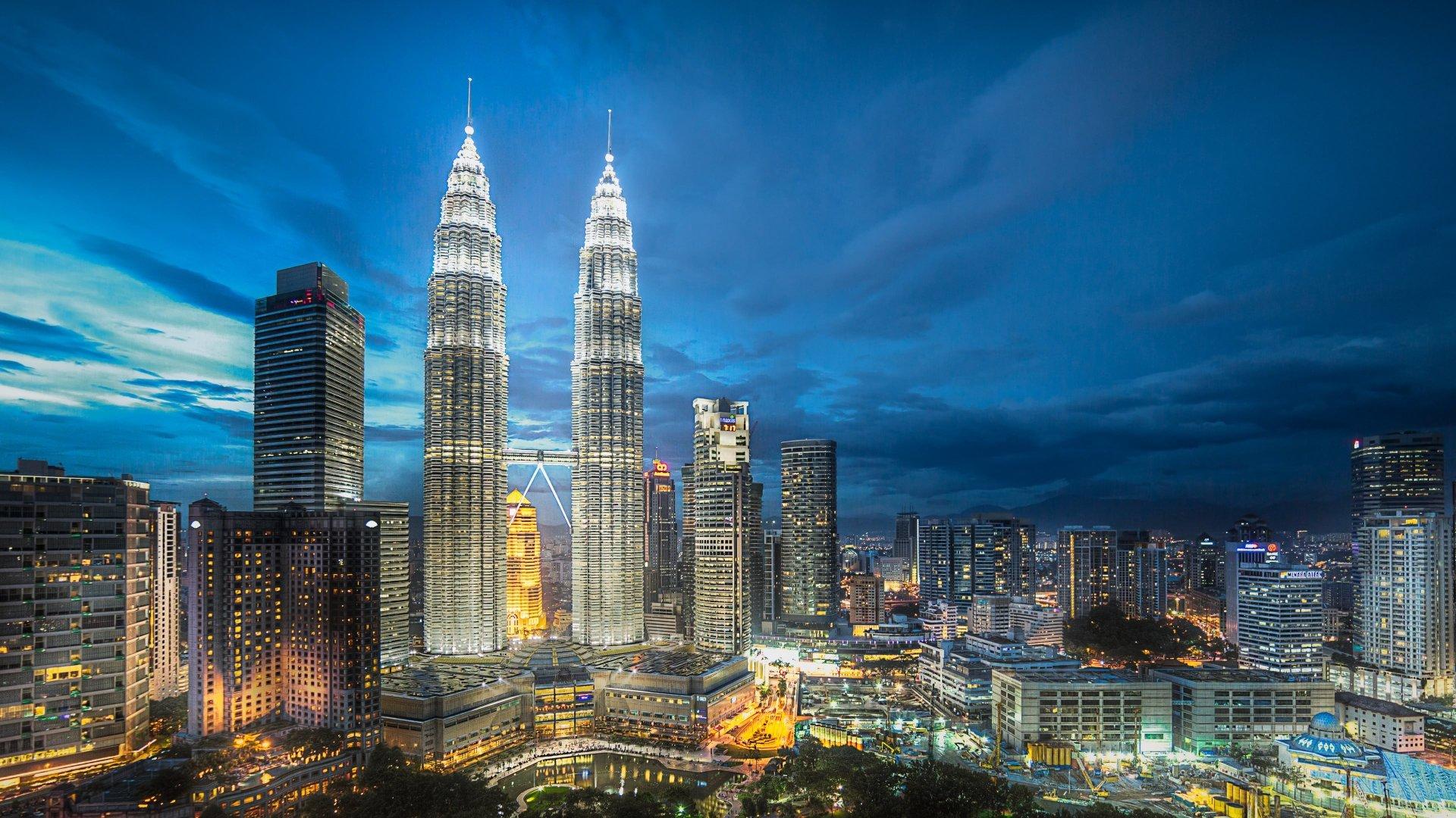 1920x1080 Petronas Towers HD Wallpaper and Background Image