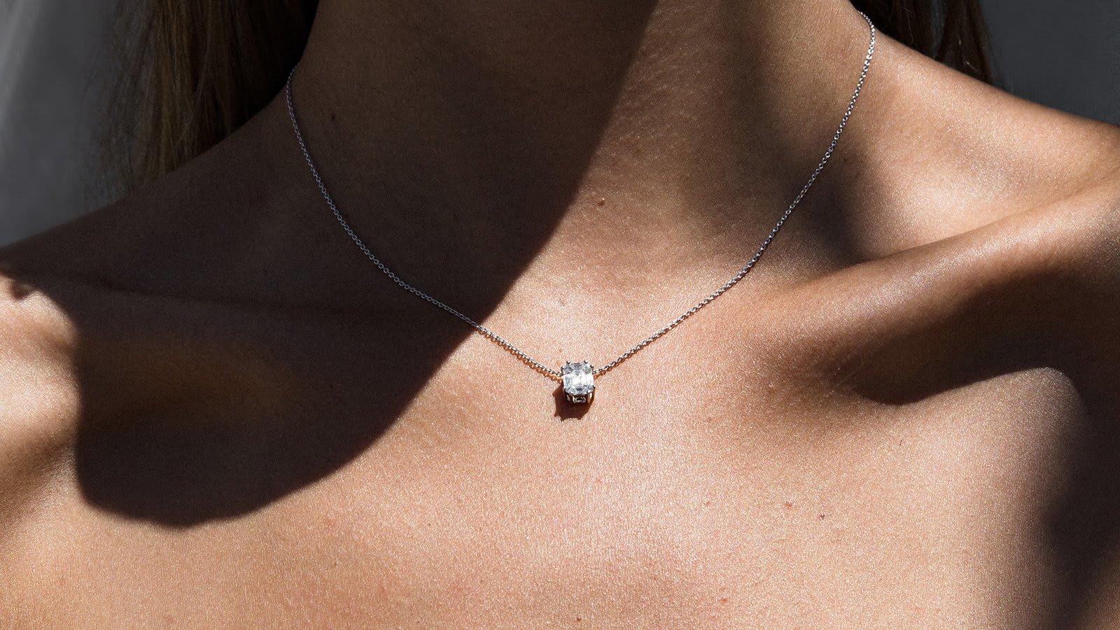 Diamond Necklace Wallpapers - Top Free Diamond Necklace Backgrounds