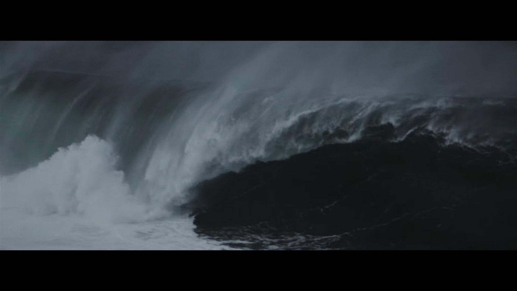 1954x1100 Esmerelda by Ben Howard. The Strength of Architecture