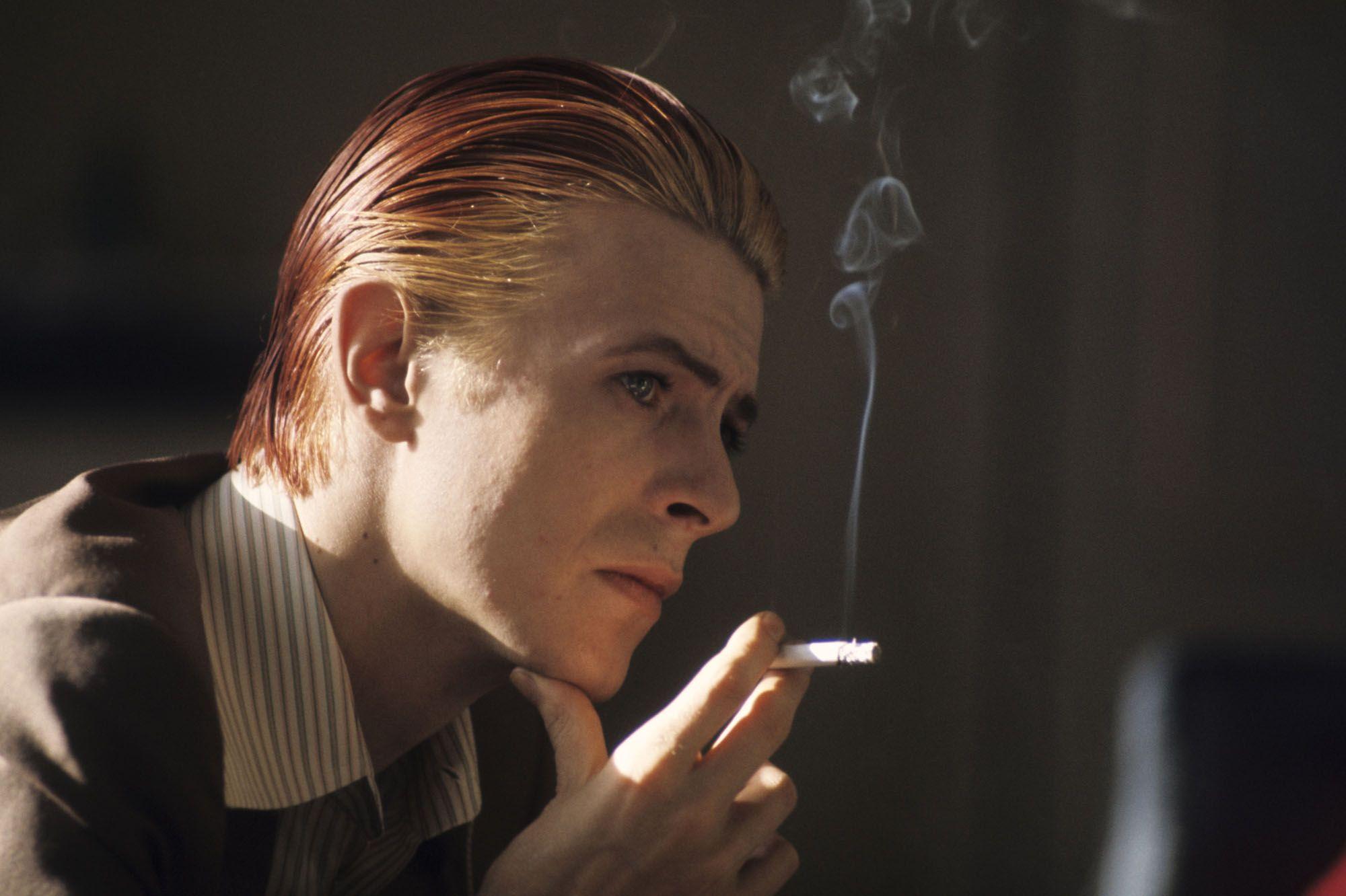 2000x1332 Free download David Bowie Background 4K Download [2000x1332] for your Desktop, Mobile & Tablet. Explore David Bowie Wallpaper. David Bowie Wallpaper, David Beckham Wallpaper, David Villa Wallpaper