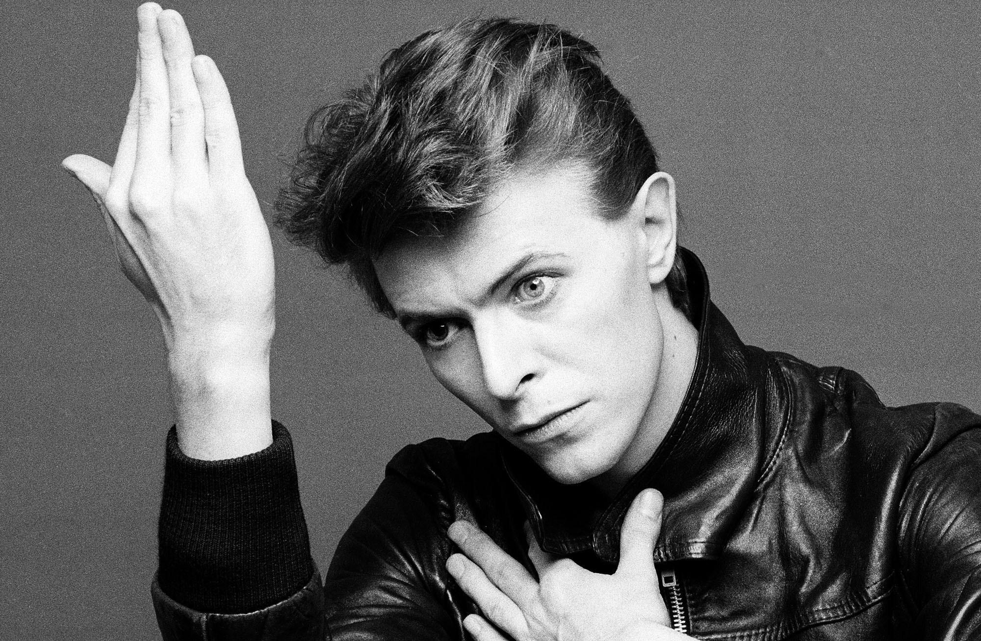 2000x1308 David Bowie HD
