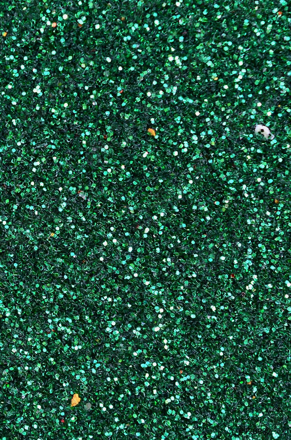 993x1500 Colorful defocused emerald green background with glittering and sparkling spots