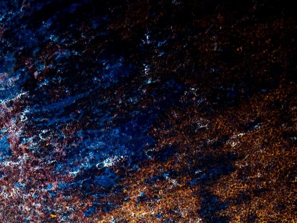 1024x768 Royalty Wallpaper